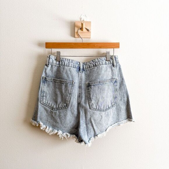 Tgla Raw Hem Denim Shorts Size 28 - Picture 4 of 6